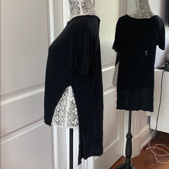 Basic black tee - Picture 4 of 4